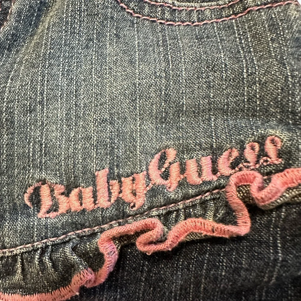 Baby Guess Denim Shorts 6-9M Ruffle Trim Heart Pockets Pink Stitch